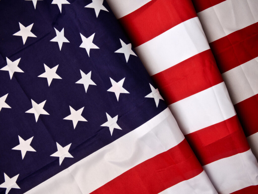 American-Flag-Hero-Hunts-Military-Veterans-Nonprofit