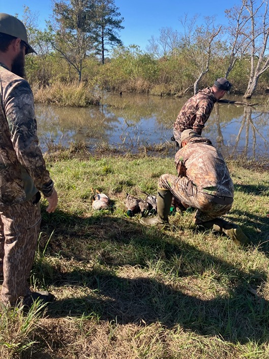 Hero Hunts Fosters 2nd Annual Veteran and Youth Deer Hunt